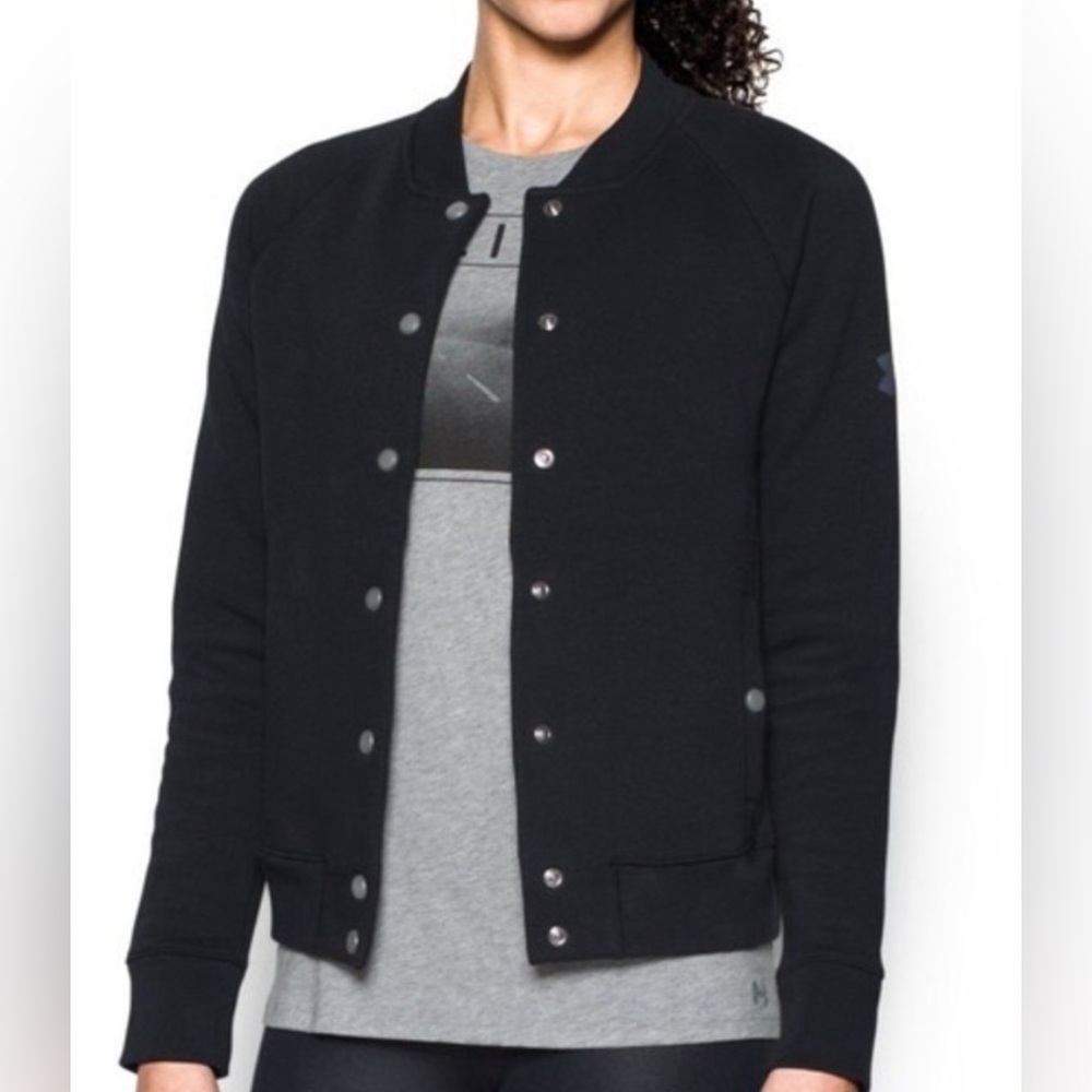 Under Armour Womens jacket Sz large cold gear loose fit black